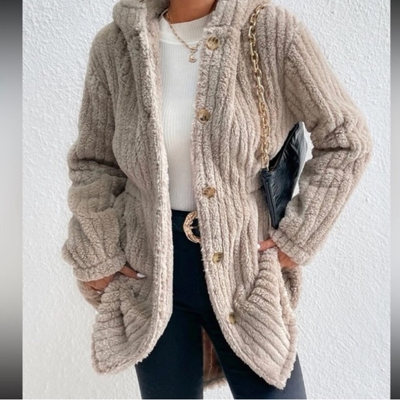 Luxe cozy belted teddy coat jacket - Picture 2 of 6